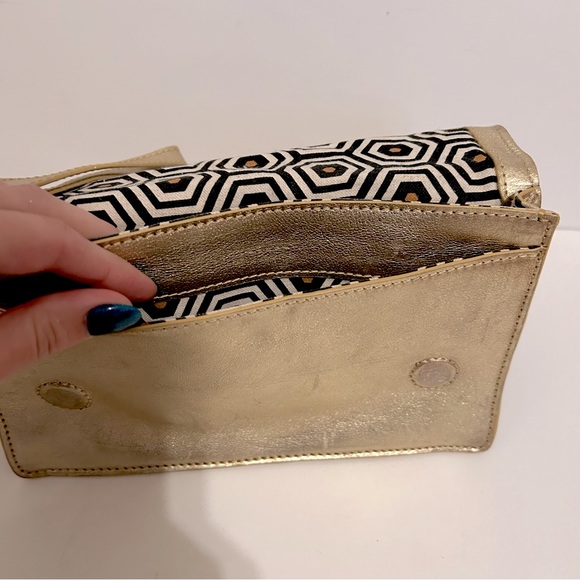 Jonathan Adler Gold Leather Clutch Wristlet with Metal Birds - Picture 13 of 14